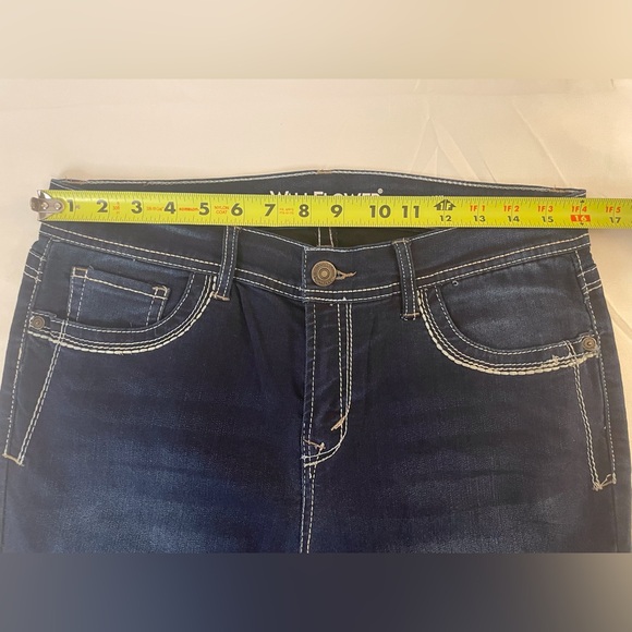 Wallflower Bootcut Legendary InstaStretch Classic Fit Jeans Dark Wash Size 13 - Picture 7 of 16